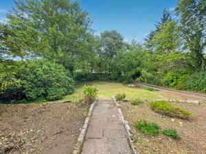 Photo 40- click for photo gallery